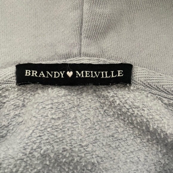 Brandy Melville Cropped Zip Up - Picture 2 of 2